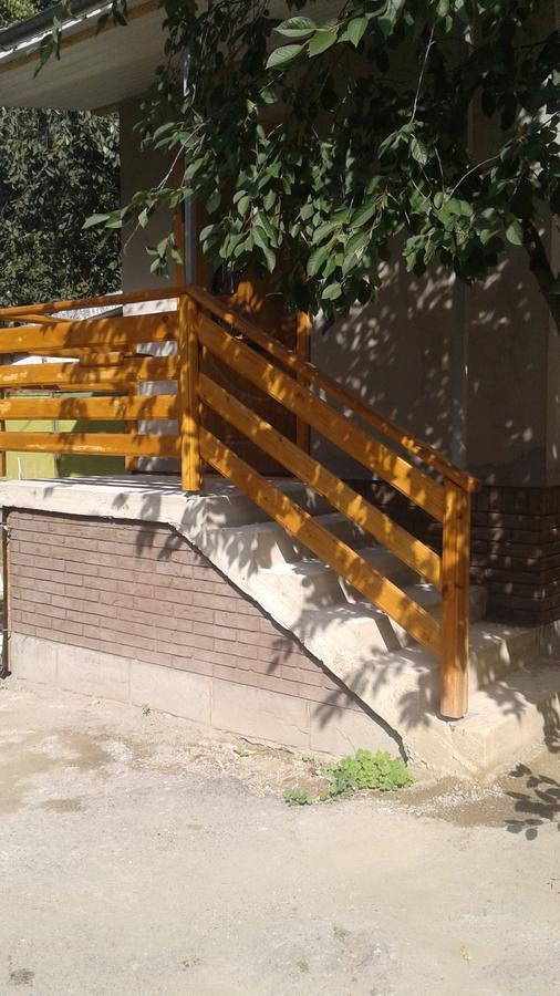 Центрові Апартаменти Ivano-Frankivsk Esterno foto